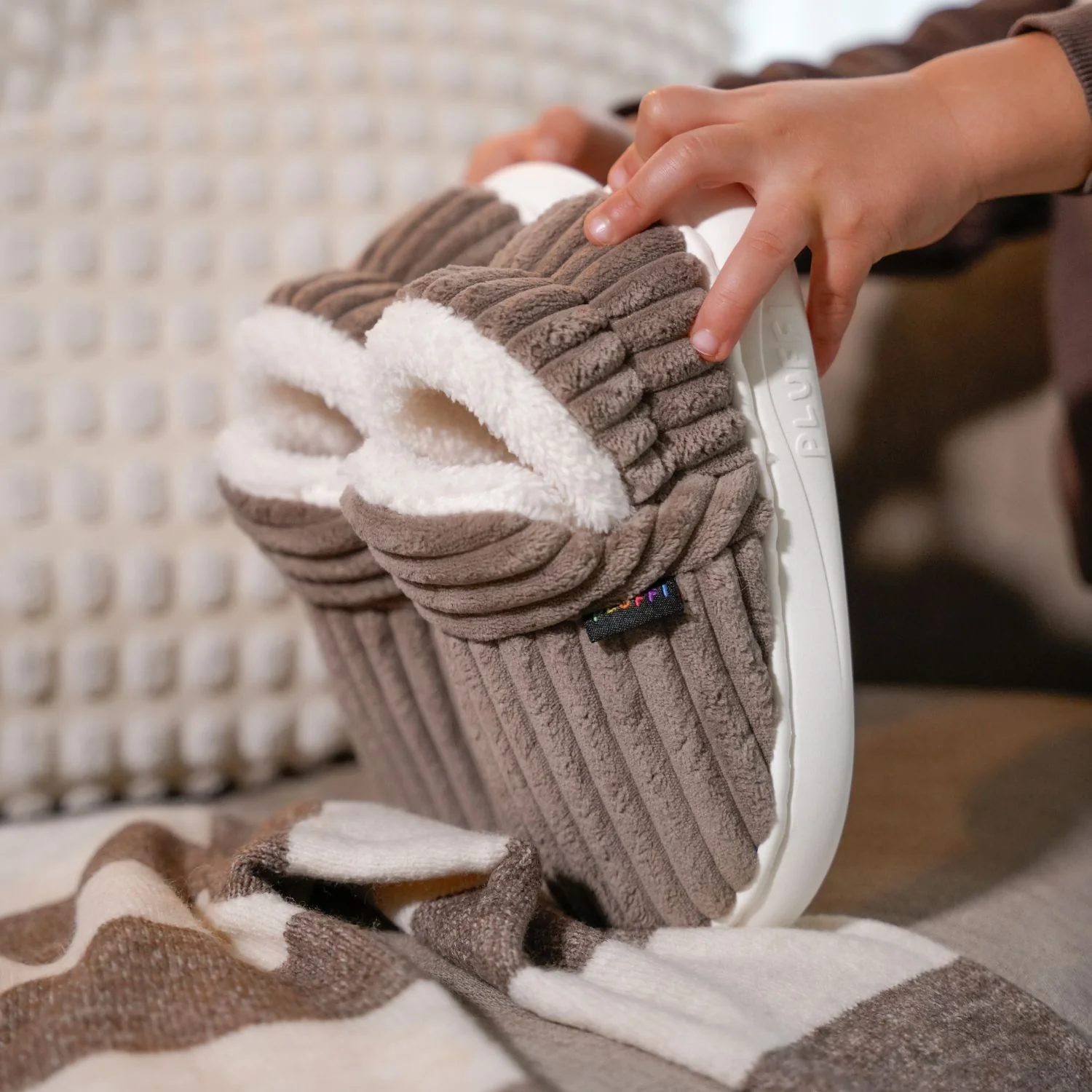 Pluffi Slippers™ For Kids - Image 12